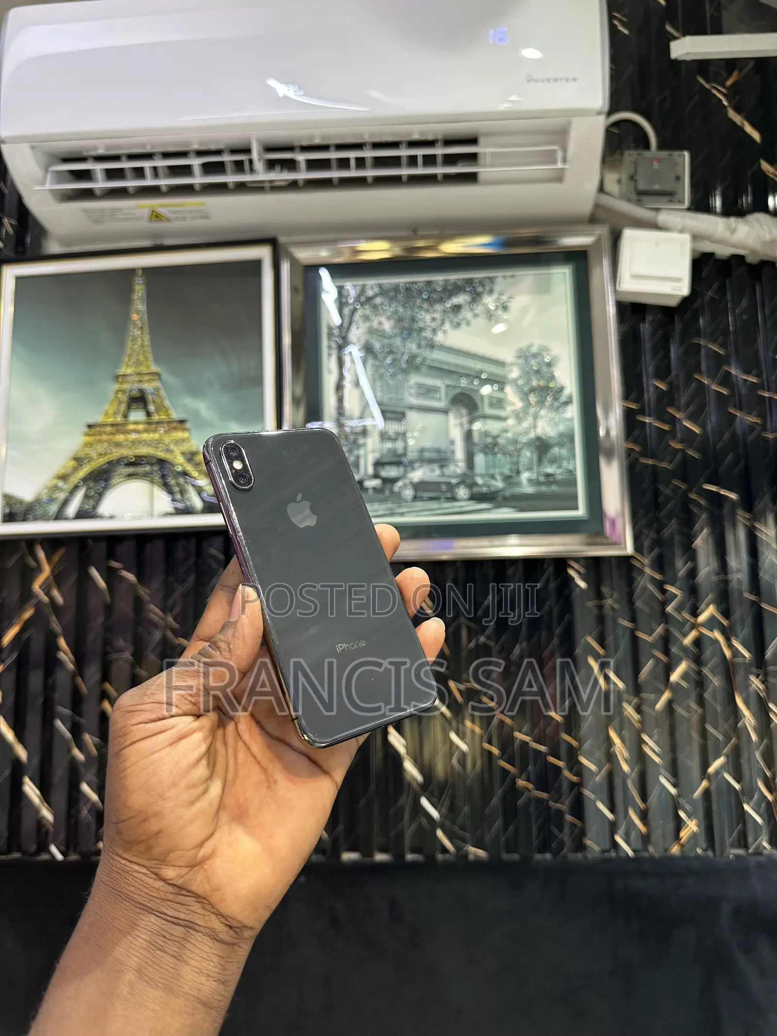 Apple iPhone X 64 GB Black