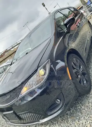 Chrysler Pacifica 2021 Black