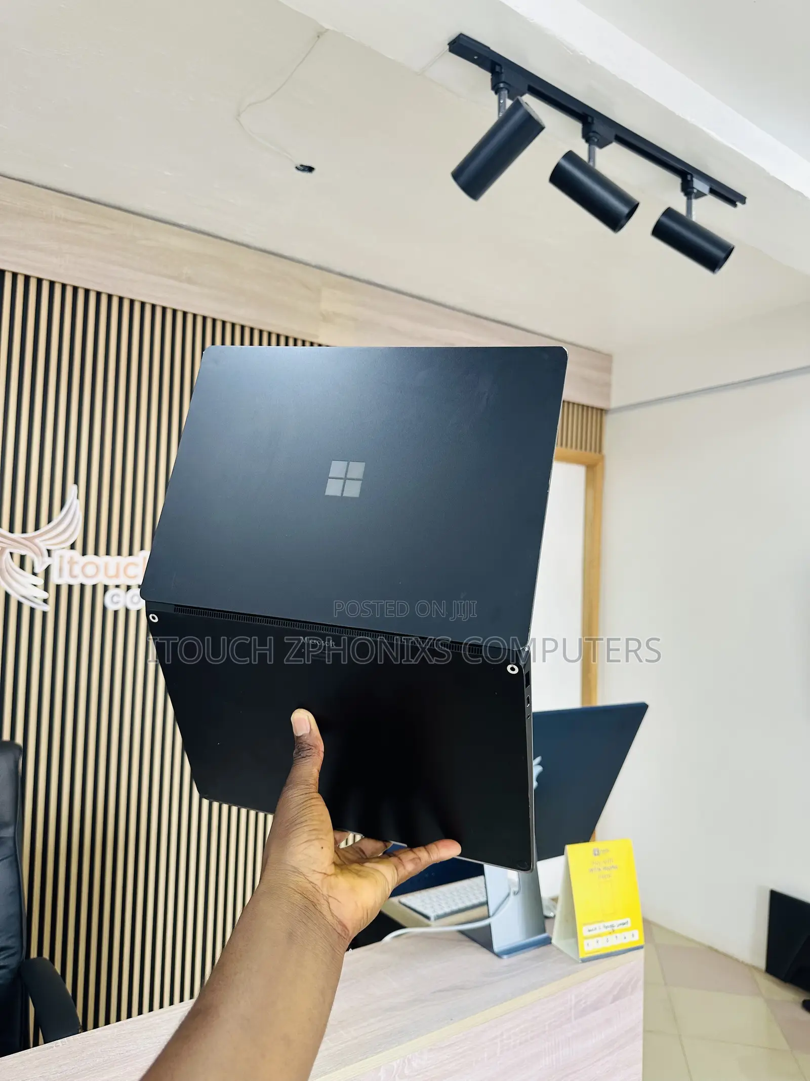 Laptop Microsoft Surface Laptop 4 16GB Intel Core i7 SSD 512GB