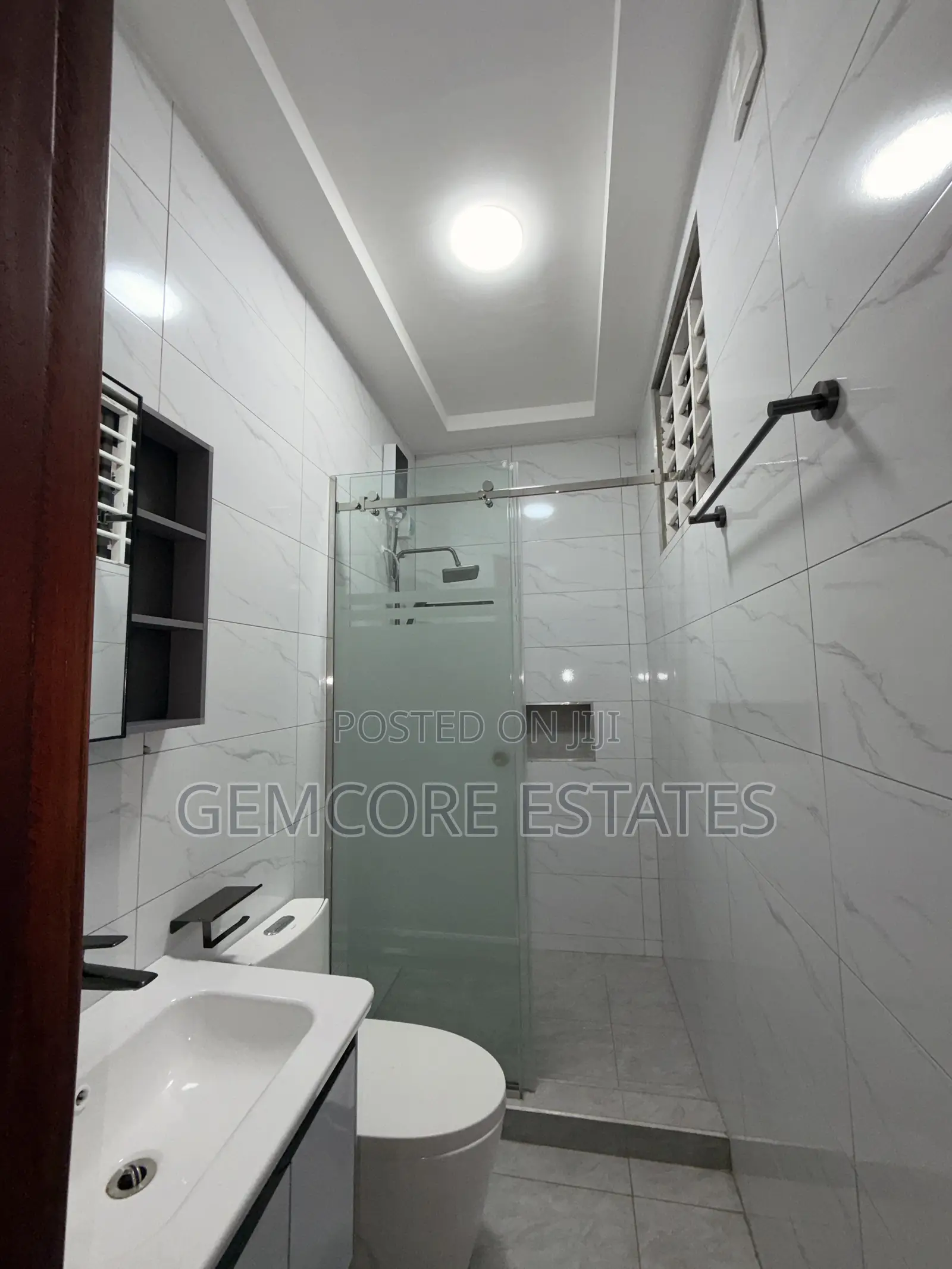 2bdrm Apartment in Adjiringanor, East Legon for sale