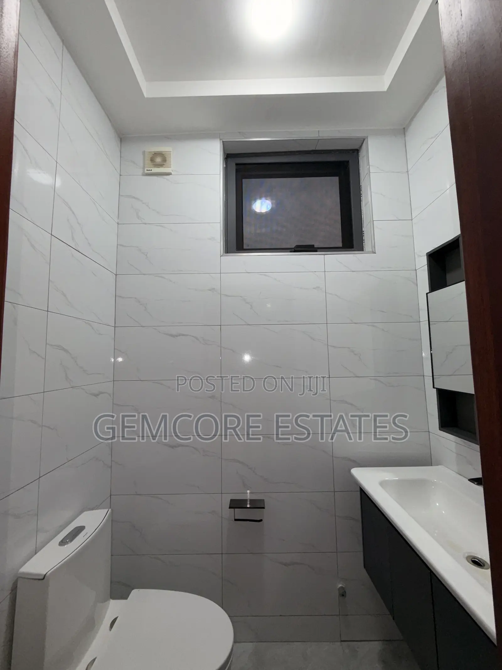 2bdrm Apartment in Adjiringanor, East Legon for sale