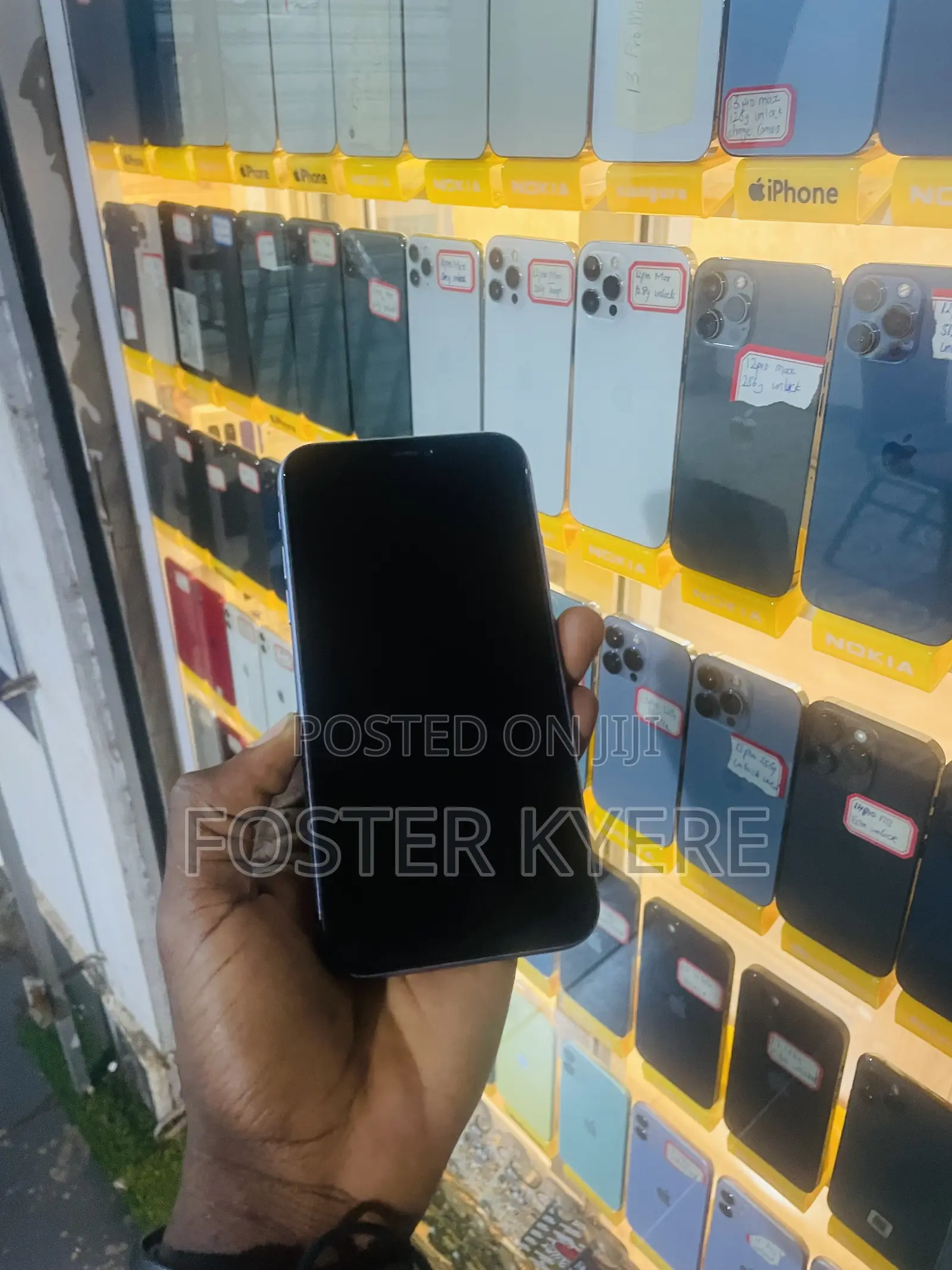 Apple iPhone 12 64 GB Purple