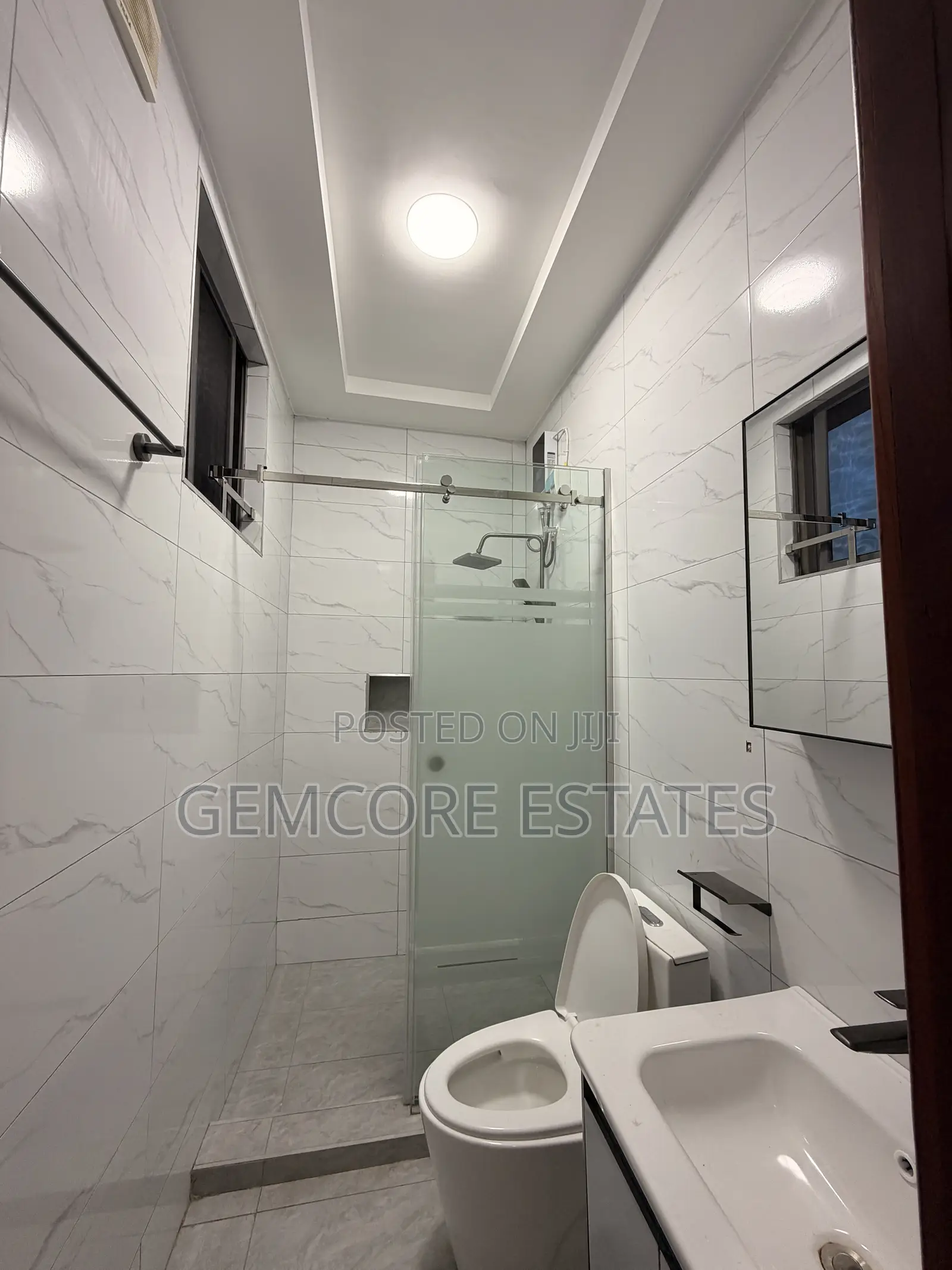 3bdrm Apartment in Adjiringanor, East Legon for sale