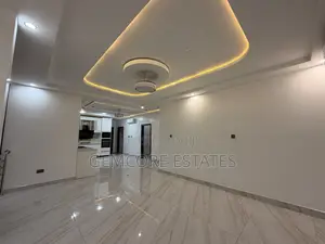 3bdrm Apartment in Adjiringanor, East Legon for sale