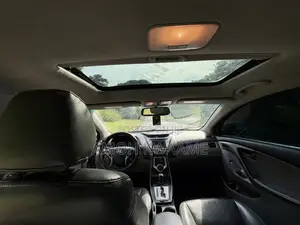 Hyundai Elantra Limited Sedan FWD (1.8L 4cyl 6A) 2013 Gray