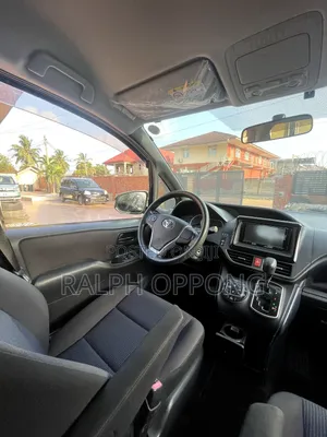 Toyota Voxy 2015 Black