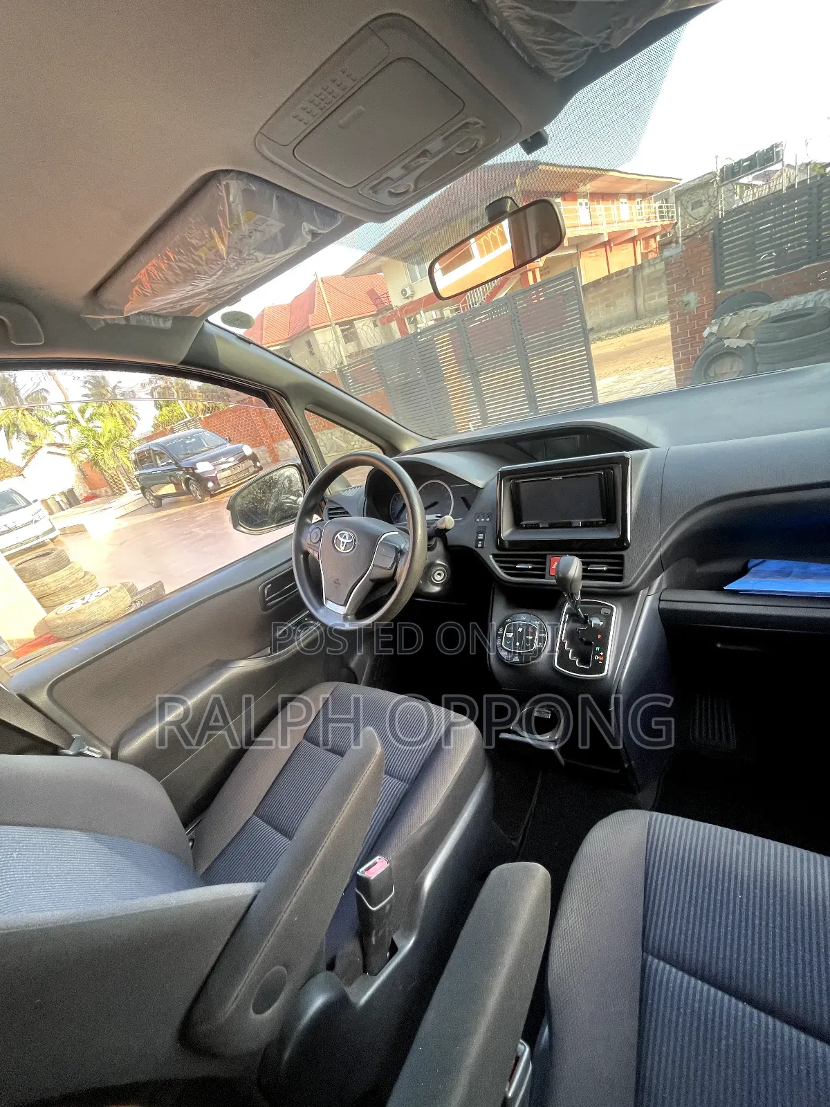 Toyota Voxy 2015 Black