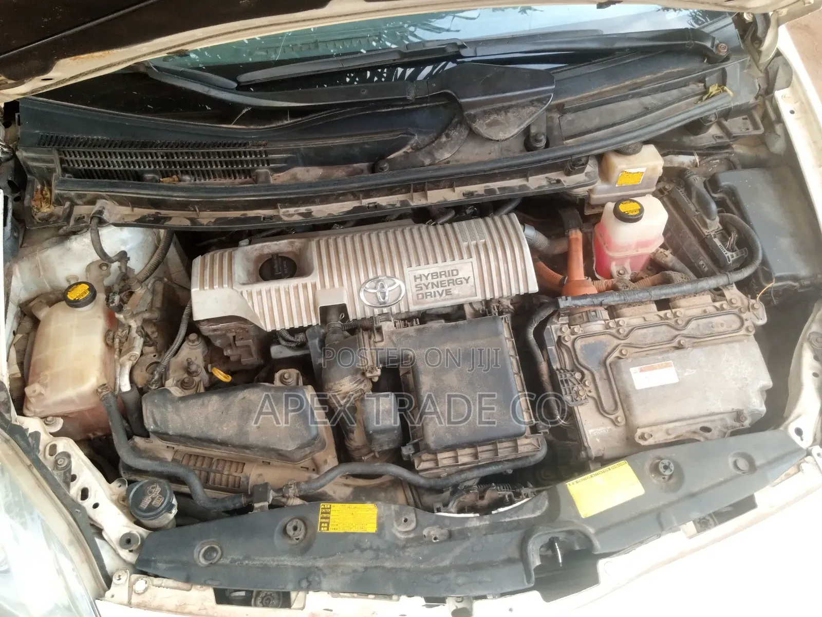 Hybrid and Electric Cars Technician for Home Service