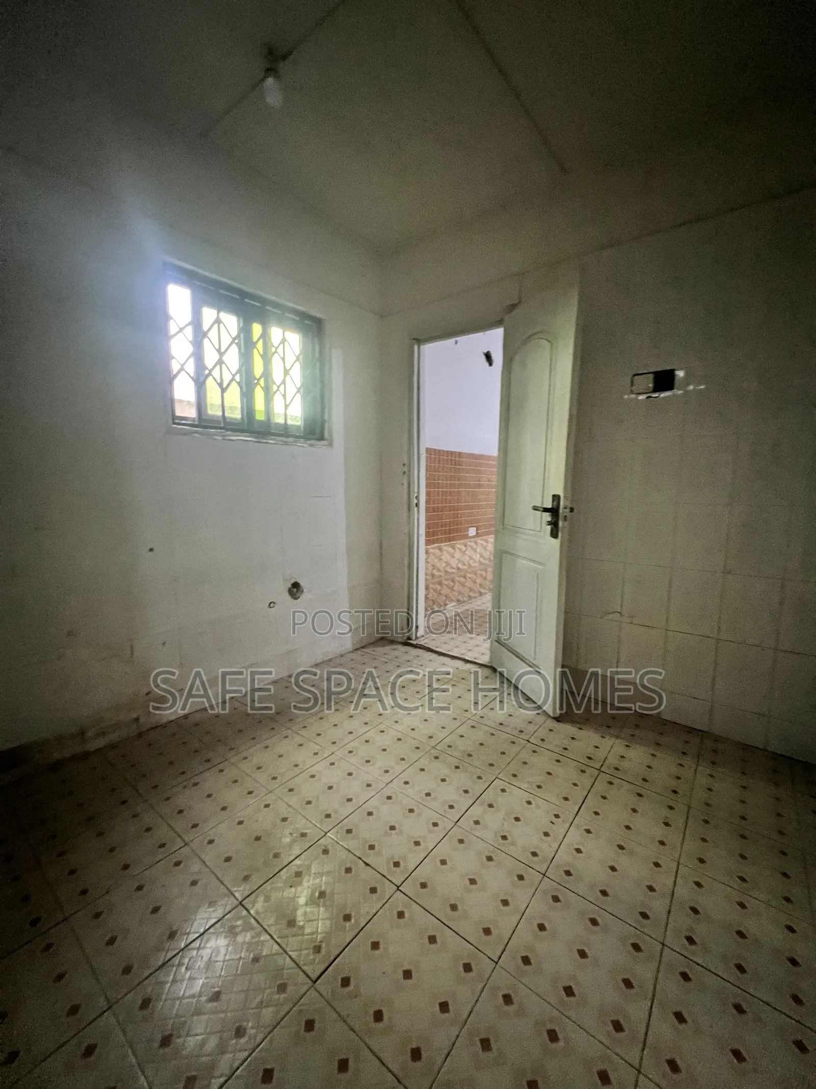 1bdrm Apartment in Tseaddo for rent