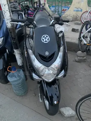 Yamaha Majesty 2018 Black