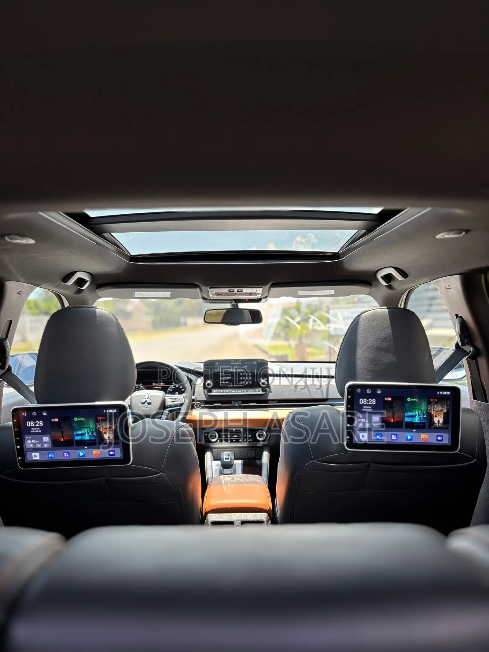 Mitsubishi Outlander SEL 2024 White