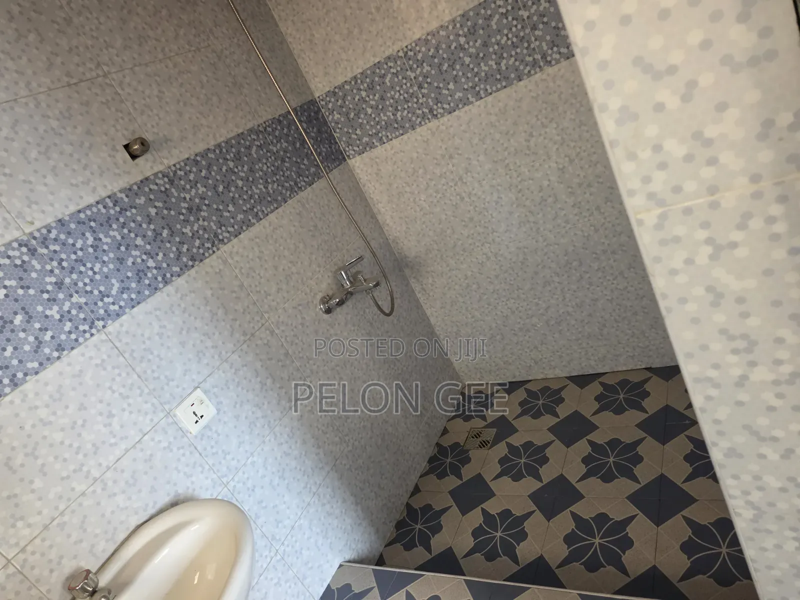 3bdrm Apartment in Amasaman for rent
