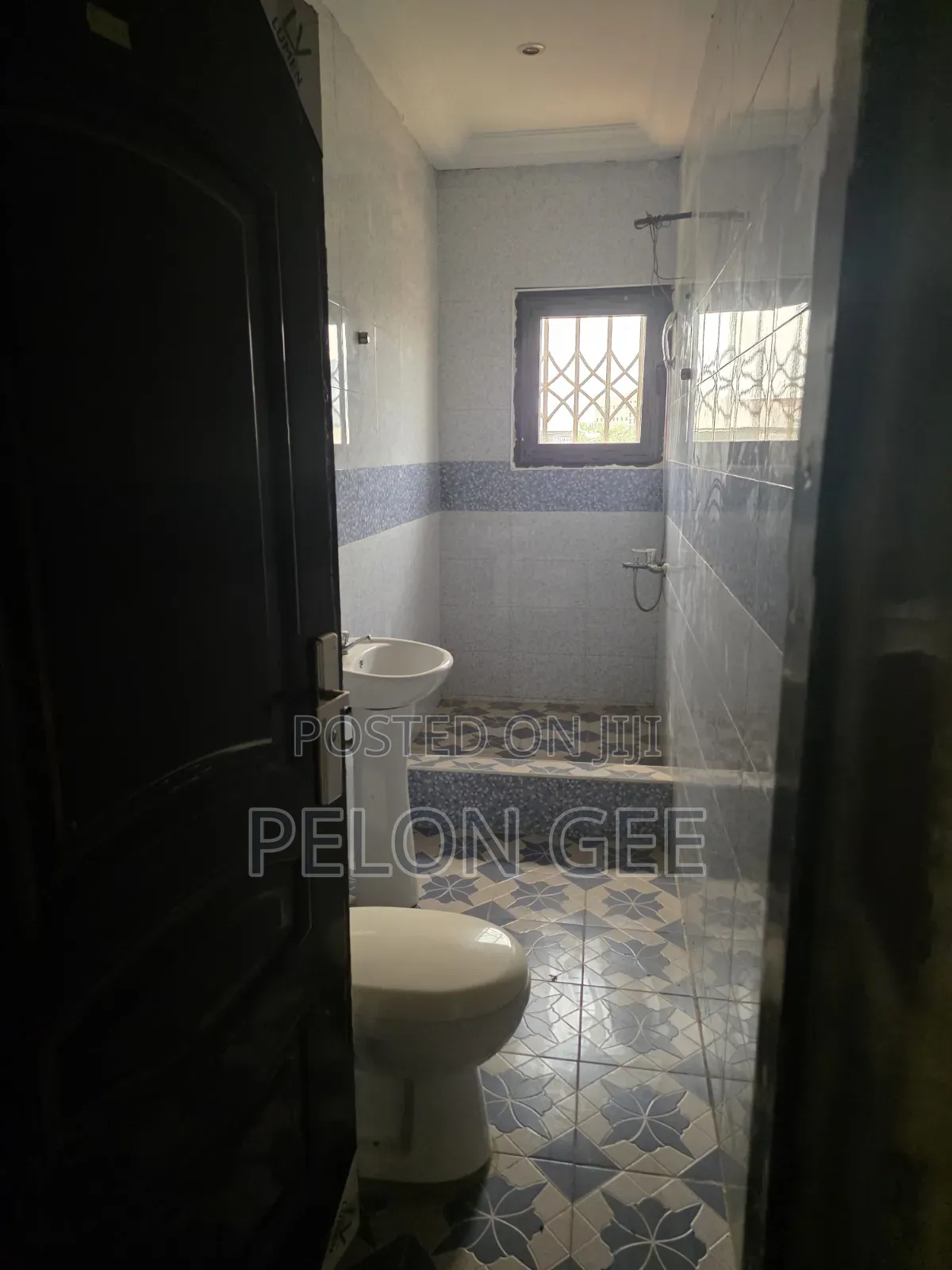 3bdrm Apartment in Amasaman for rent