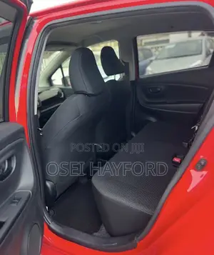 Toyota Vitz 2015 Red