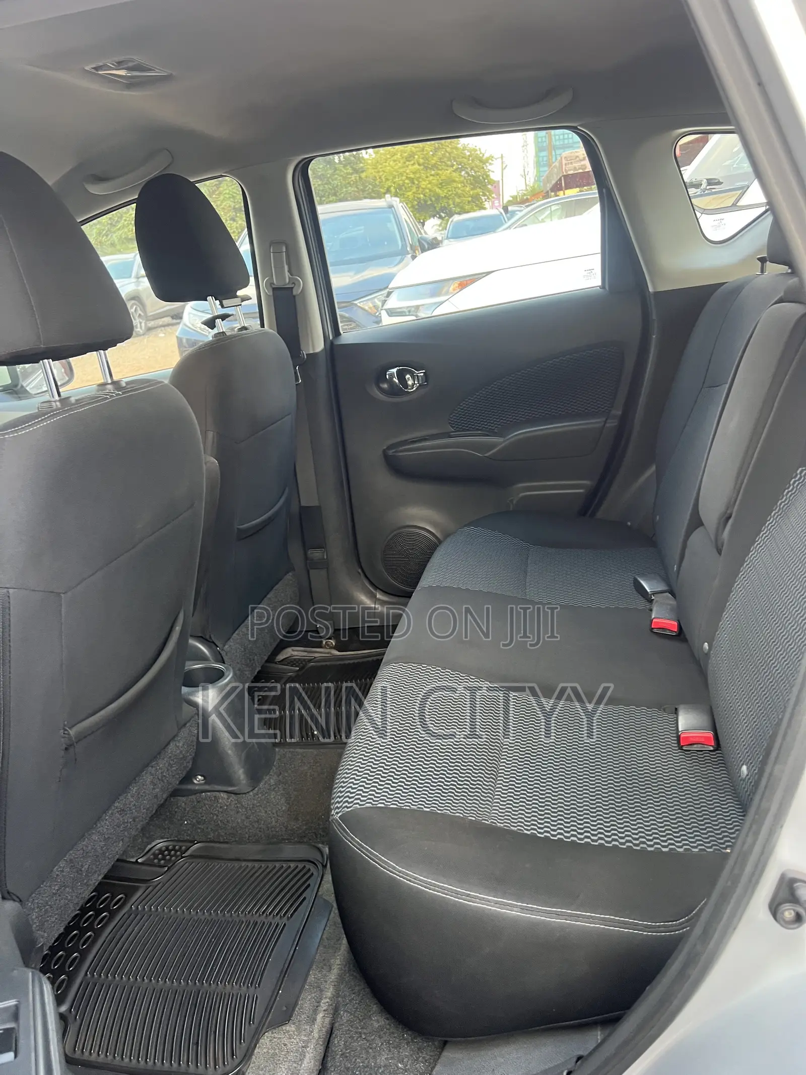 Nissan Note 1.6 Petrol 2015 Silver
