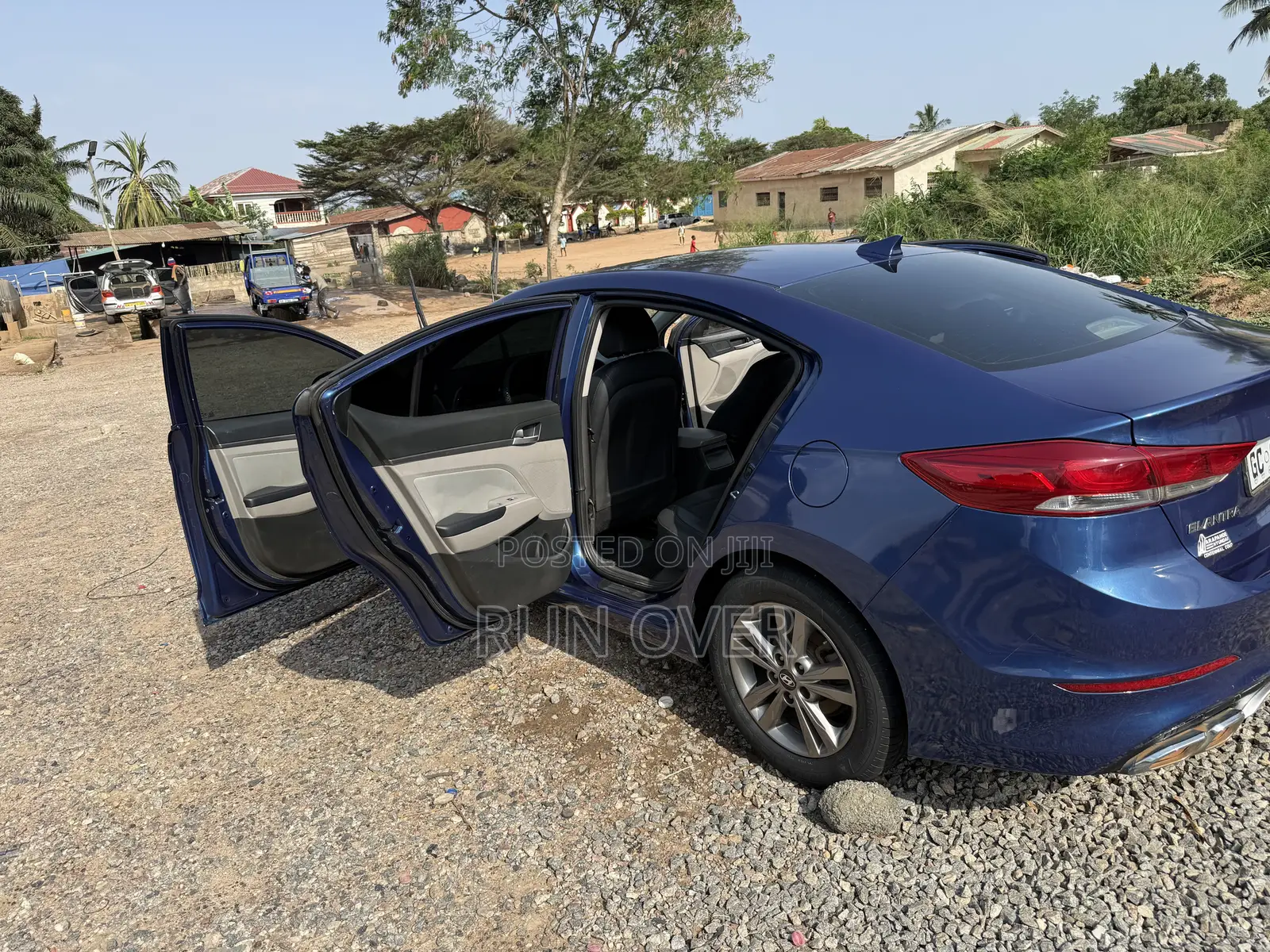 Hyundai Elantra Value Edition 2018 Blue