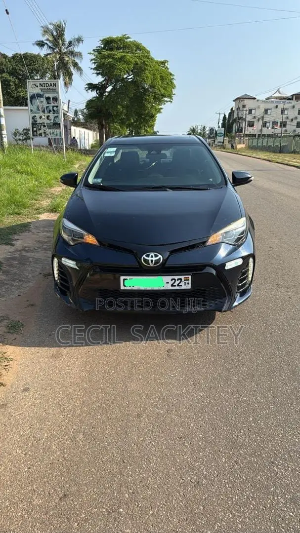 Toyota Corolla SE 4dr Sedan (1.8L 4cyl CVT) 2017 Black
