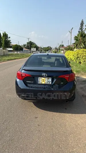 Toyota Corolla SE 4dr Sedan (1.8L 4cyl CVT) 2017 Black