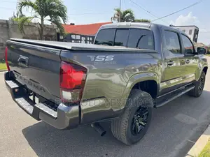 Toyota Tacoma TRD Off Road 2021 Gray