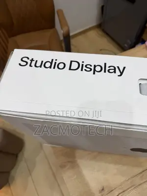 New Desktop Computer Apple Mac Studio 8GB SSD 2T