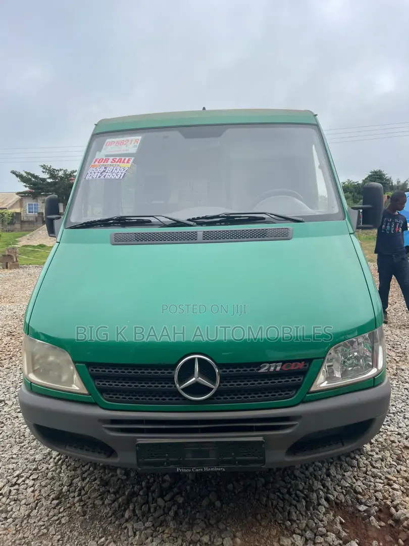 Mercedes-Benz Sprinter 2003 Green