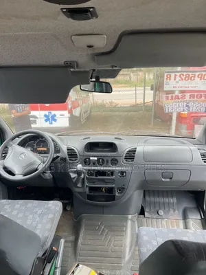 Mercedes-Benz Sprinter 2003 Green