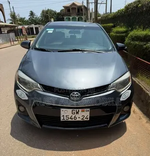 Toyota Corolla 2016 Gray