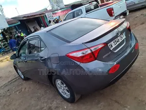 Toyota Corolla 2016 Gray