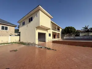 5bdrm Mansion in Pokuase Katapo for sale