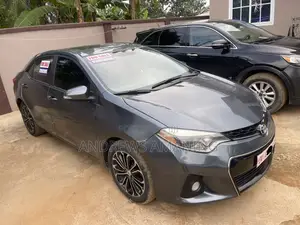 Toyota Corolla 2015 Blue