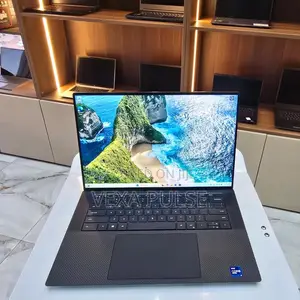 Laptop Dell Precision 5560 32GB Intel Core i7 SSD 512GB