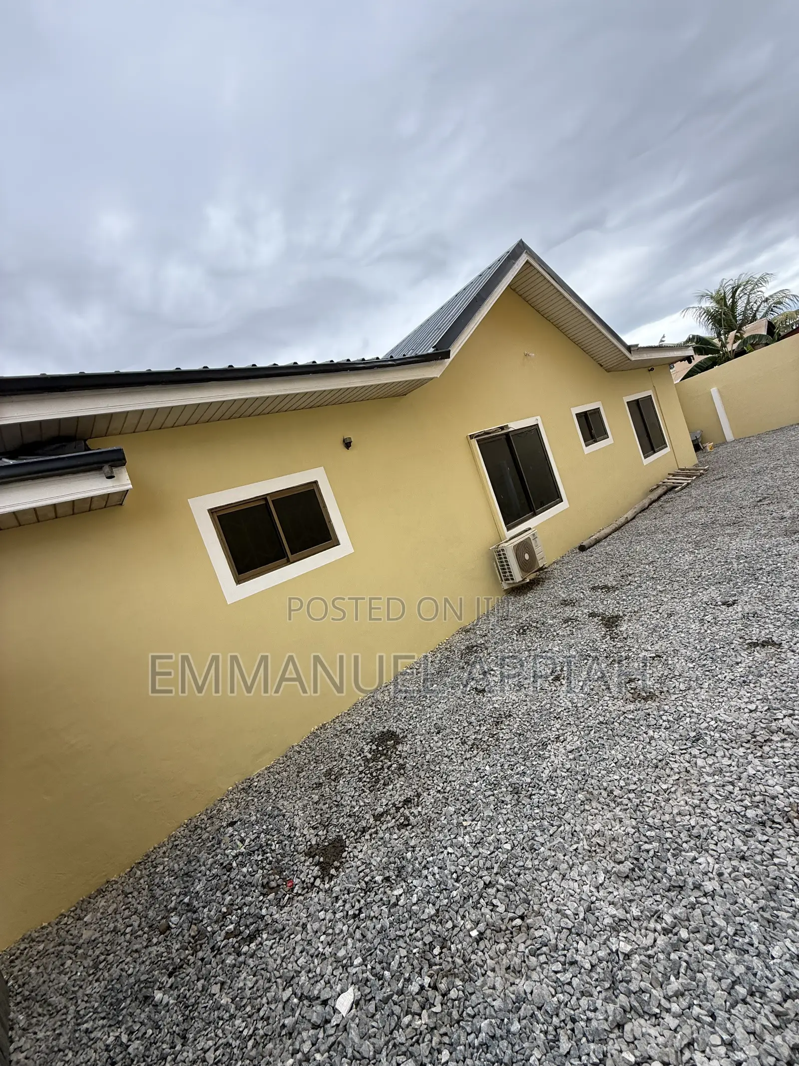 3bdrm House in Kasoa Chrispo for sale