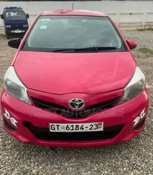 Toyota Vitz 2013 Pink