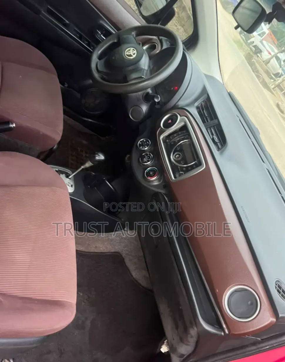 Toyota Vitz 2013 Pink