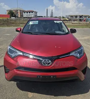 Toyota RAV4 LE 4dr SUV AWD (2.5L 4cyl 6A) 2018 Red