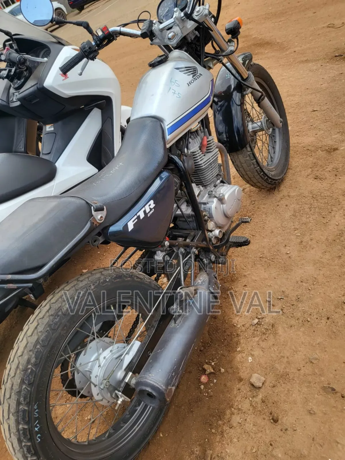 Honda 2015 Silver