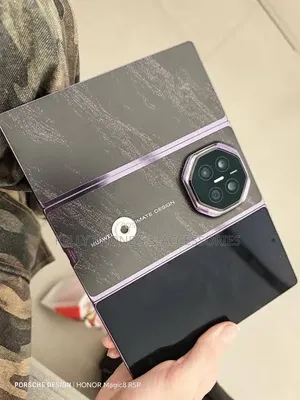 New Huawei Mate XT Ultimate Design 1 TB