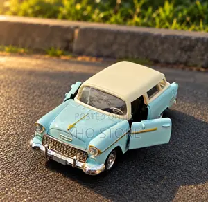 Vintage Alloy Car Dashboard Home Office Ornament Decor (Toy Car)
