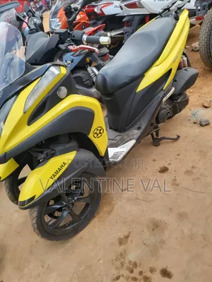 Yamaha 2015 Yellow