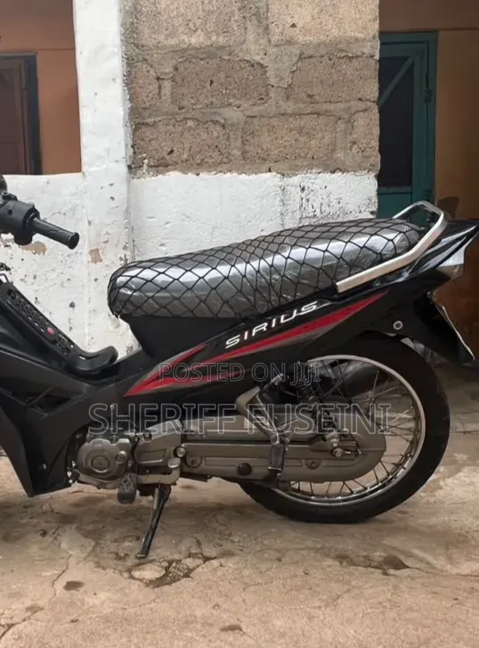 Yamaha 2025 Black