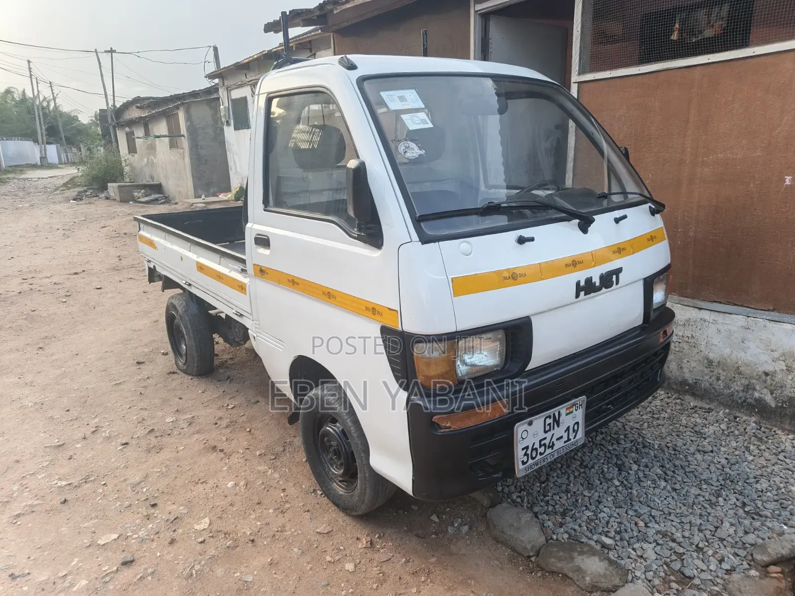 Daihatsu Hijet (Abossey Okai Macho)