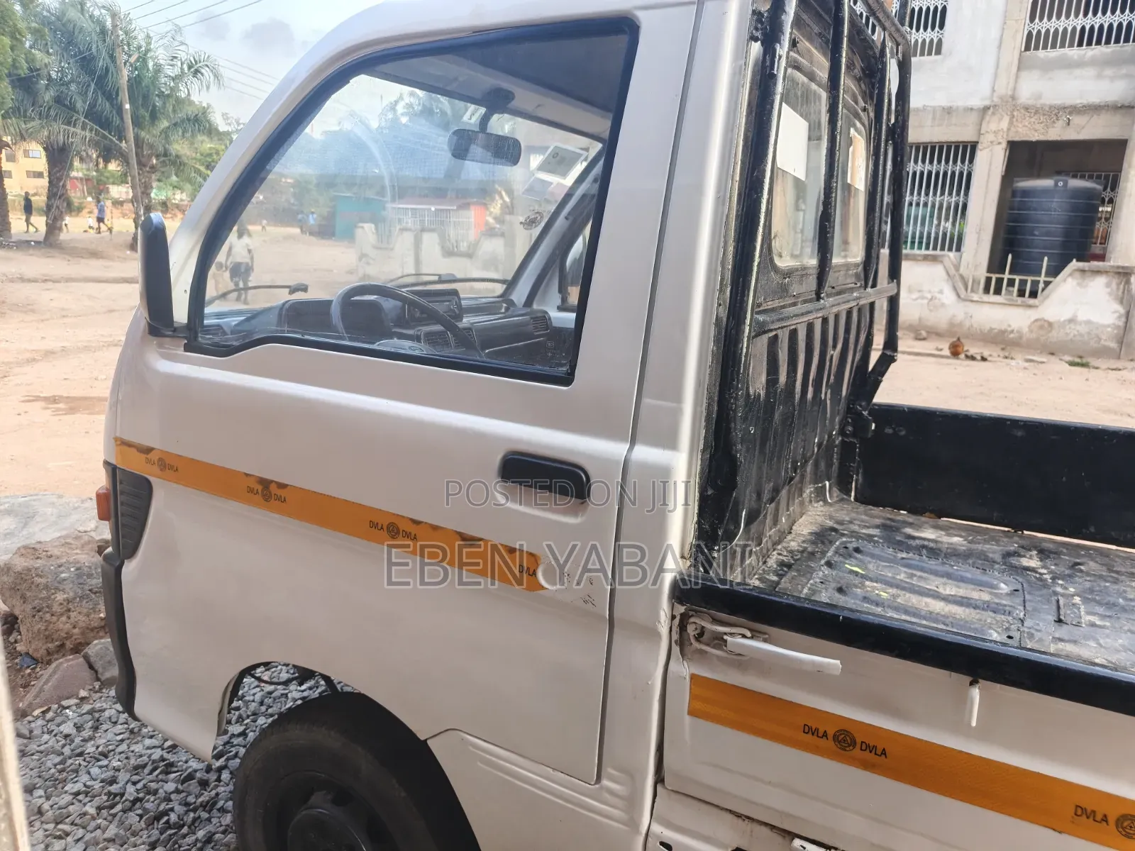 Daihatsu Hijet (Abossey Okai Macho)