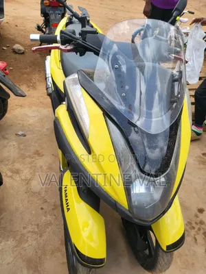 Yamaha 2015 Yellow