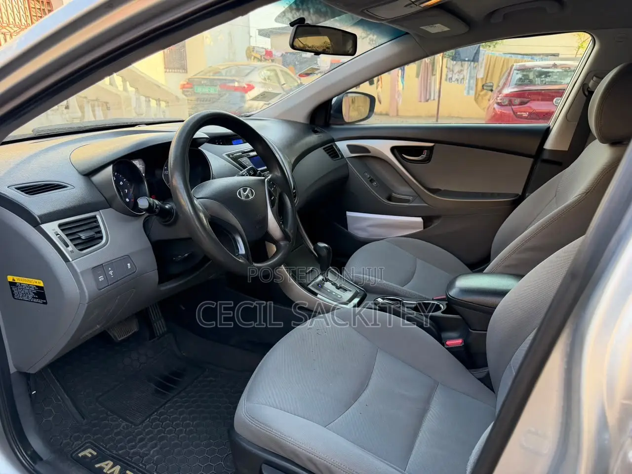 Hyundai Elantra GLS Sedan FWD (1.8L 4cyl 6A) 2013 Silver