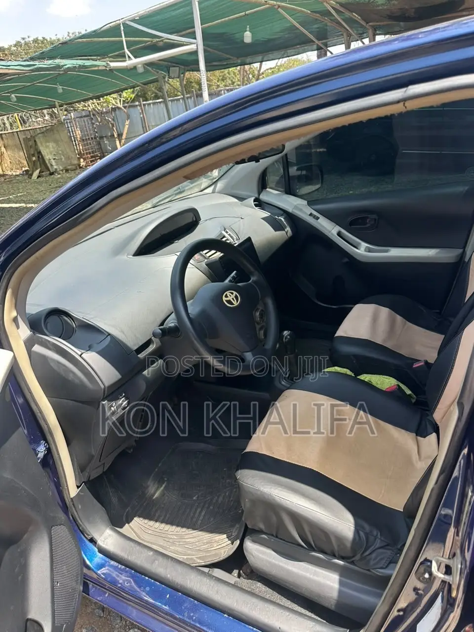 Toyota Yaris 2010 Blue