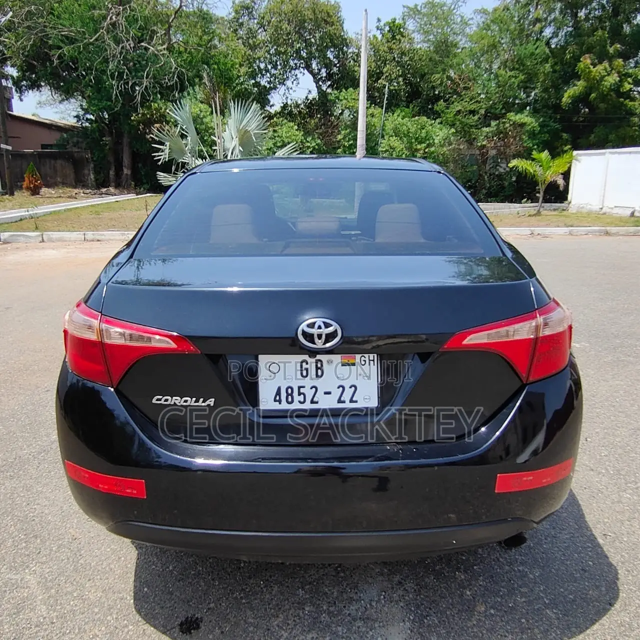 Toyota Corolla LE 4dr Sedan (1.8L 4cyl CVT) 2017 Black