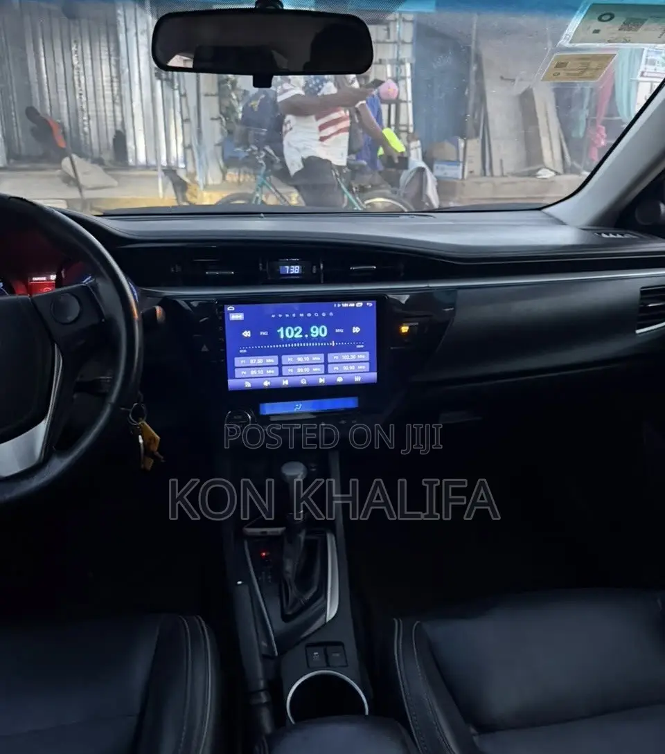 Toyota Corolla 2015 Gray