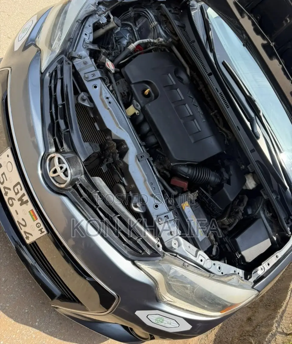 Toyota Corolla 2015 Gray