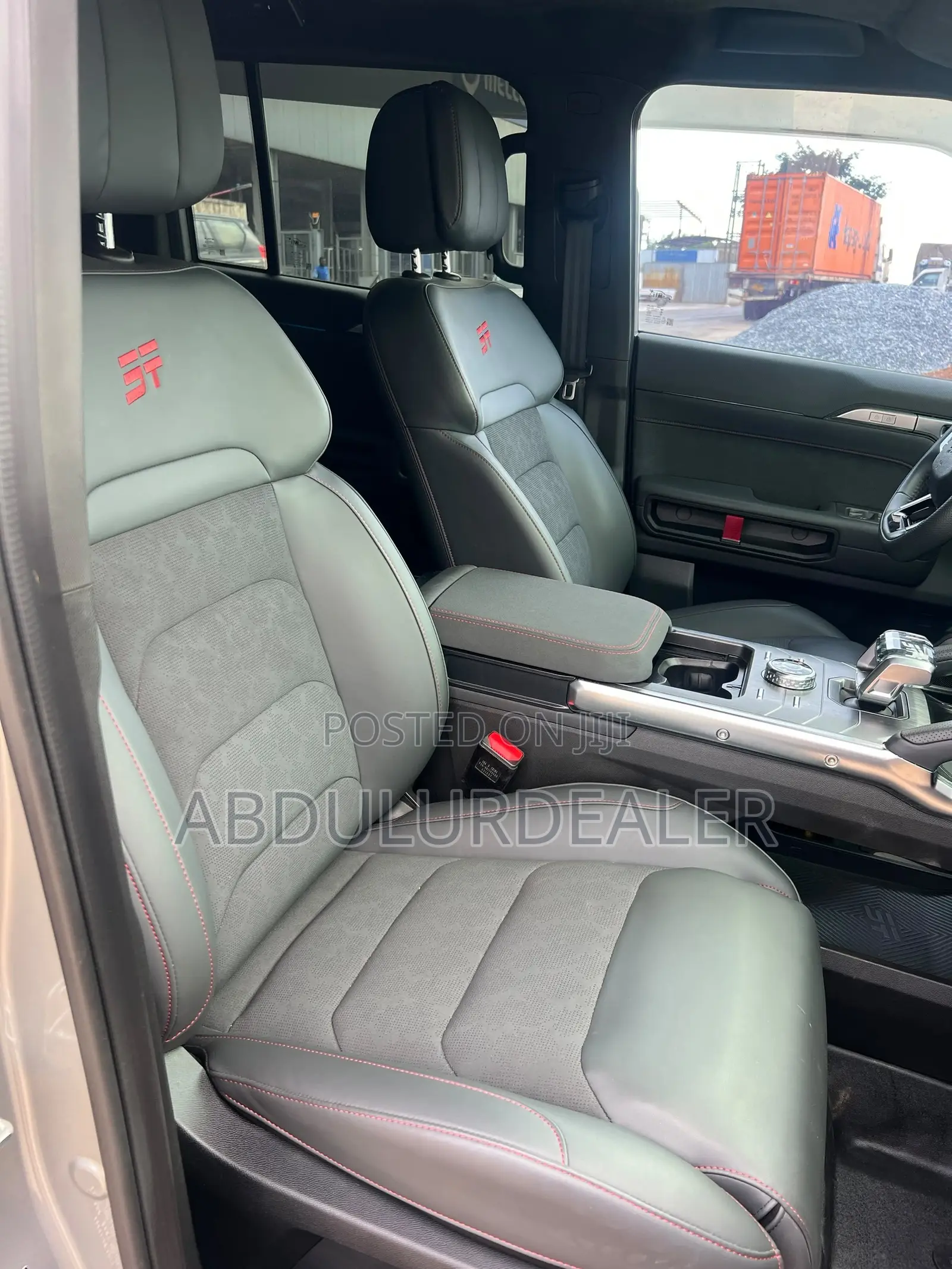 Jetour T2 2.0 Petrol AWD 2024 Silver