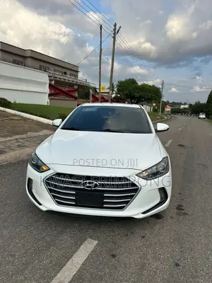 Hyundai Elantra Sport 2018 White